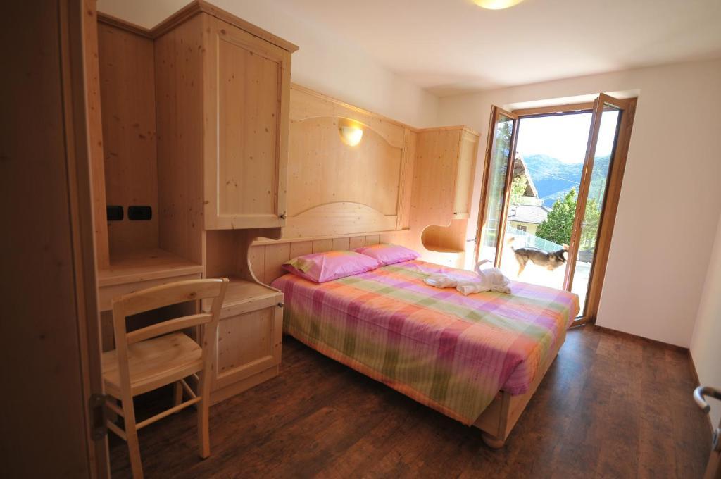 B&B Ledro AFFITTACAMERE Mezzolago Habitación foto